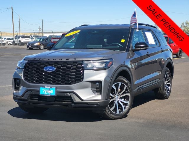 2025 Ford Explorer ST-Line in Gray Metallic — front three-quarter view
